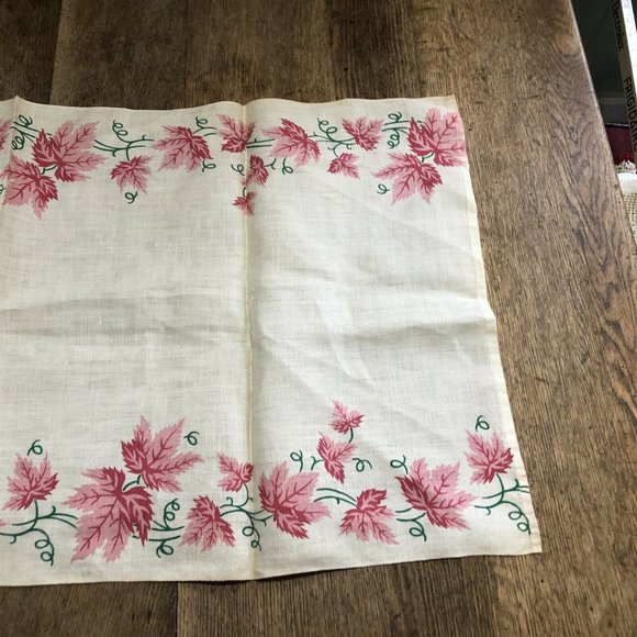 Vintage Table Runner Dresser Scarf Pink Leaves Border Rectangle - Picture 4 of 9